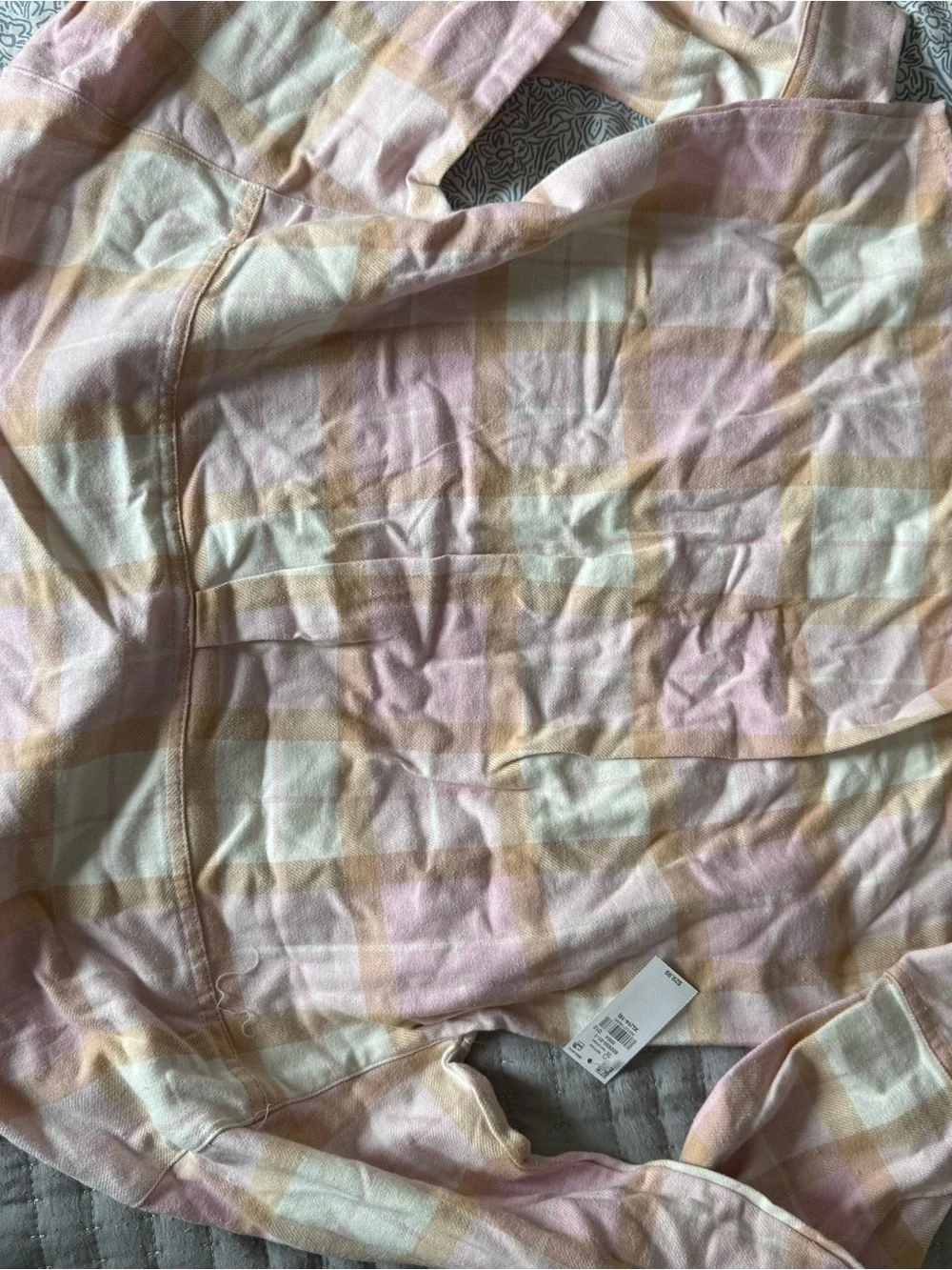 Old Navy Pink and Cream Plaid Button-Up Shirt